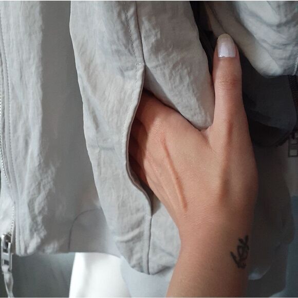 Zara lightweight Pastel Grey Bomber Jacket - Picture 9 of 9